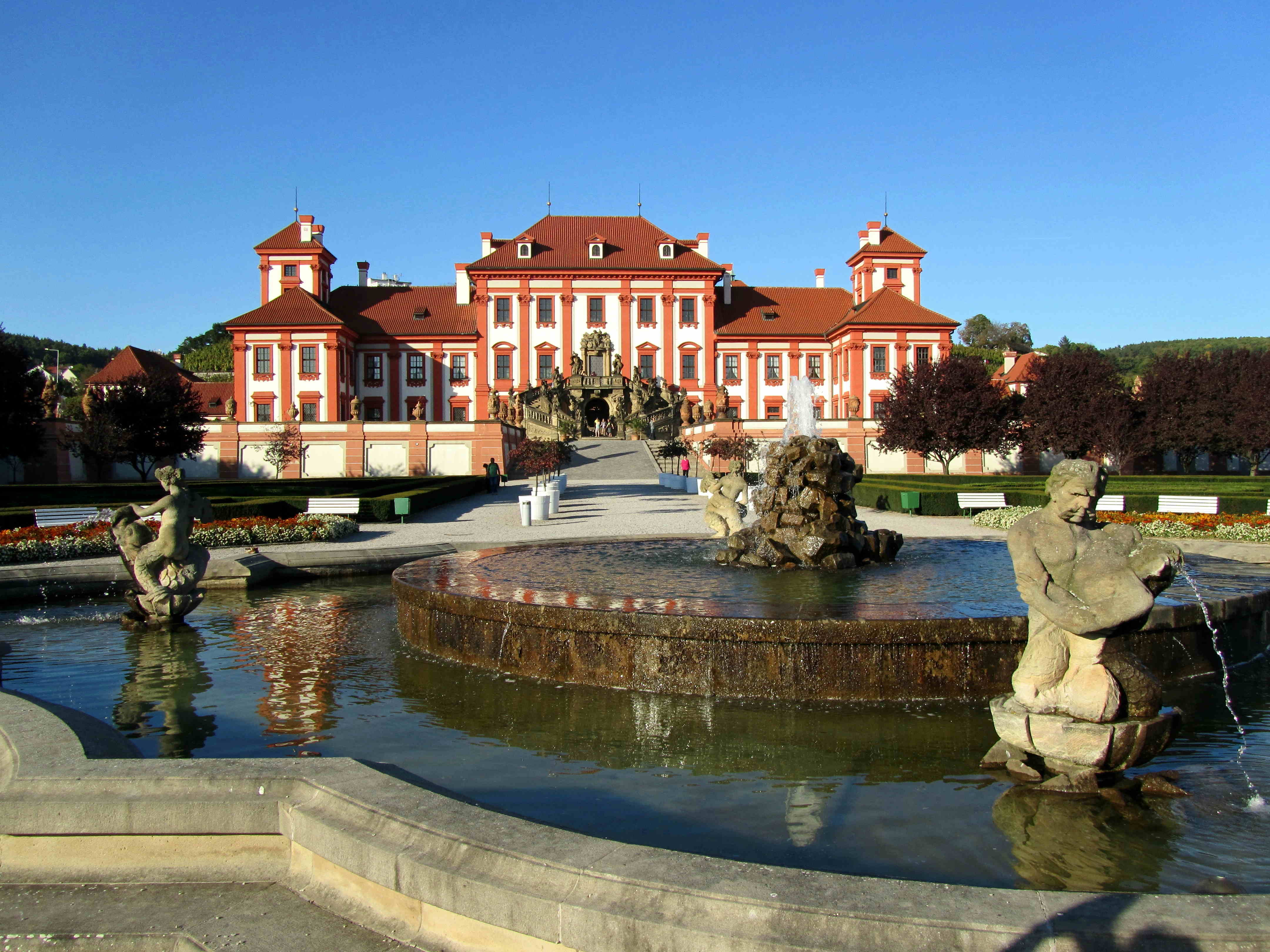 07-chateau-de-troja.jpg